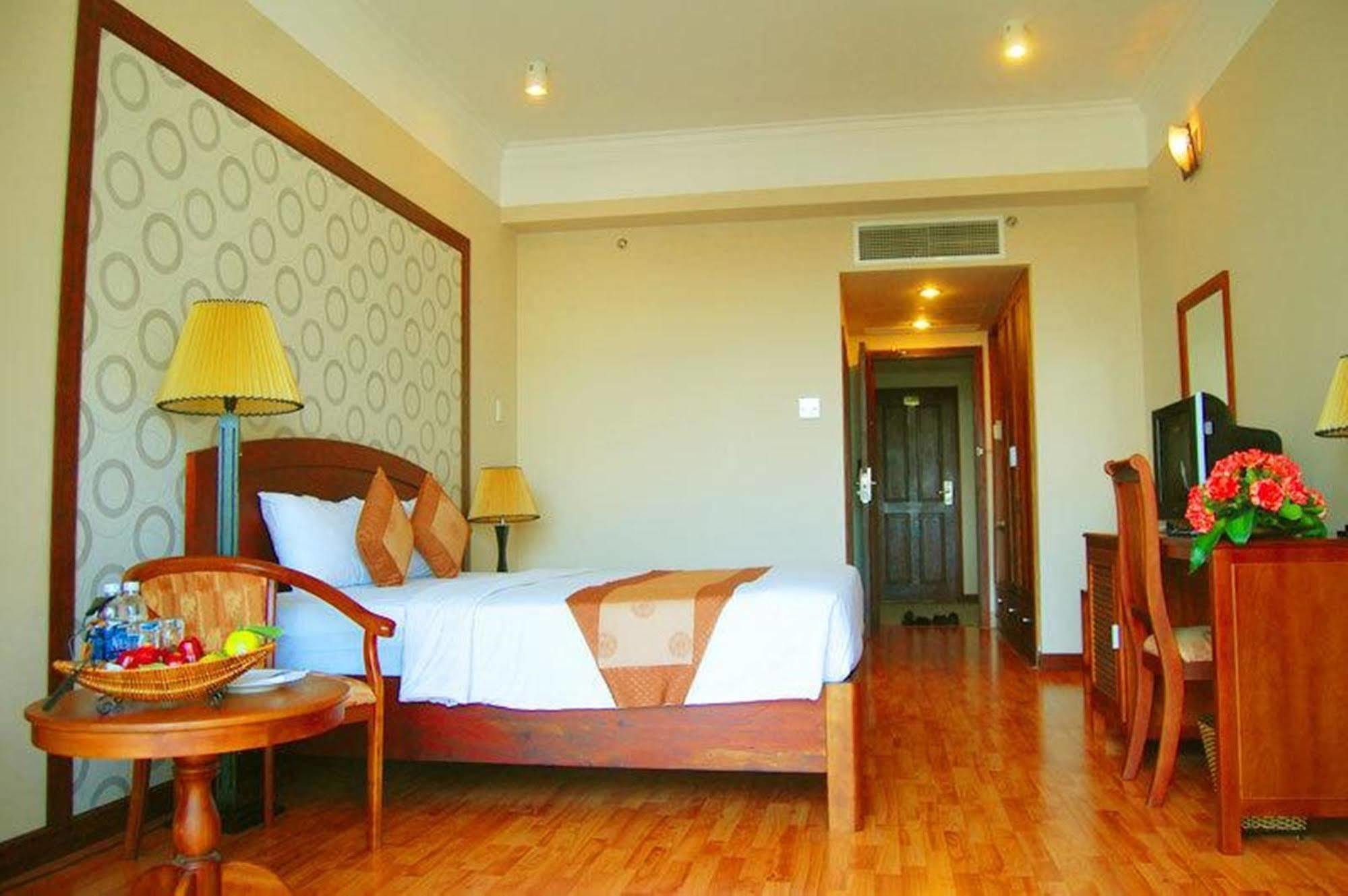 Guest House 165 Хошимин Екстериор снимка